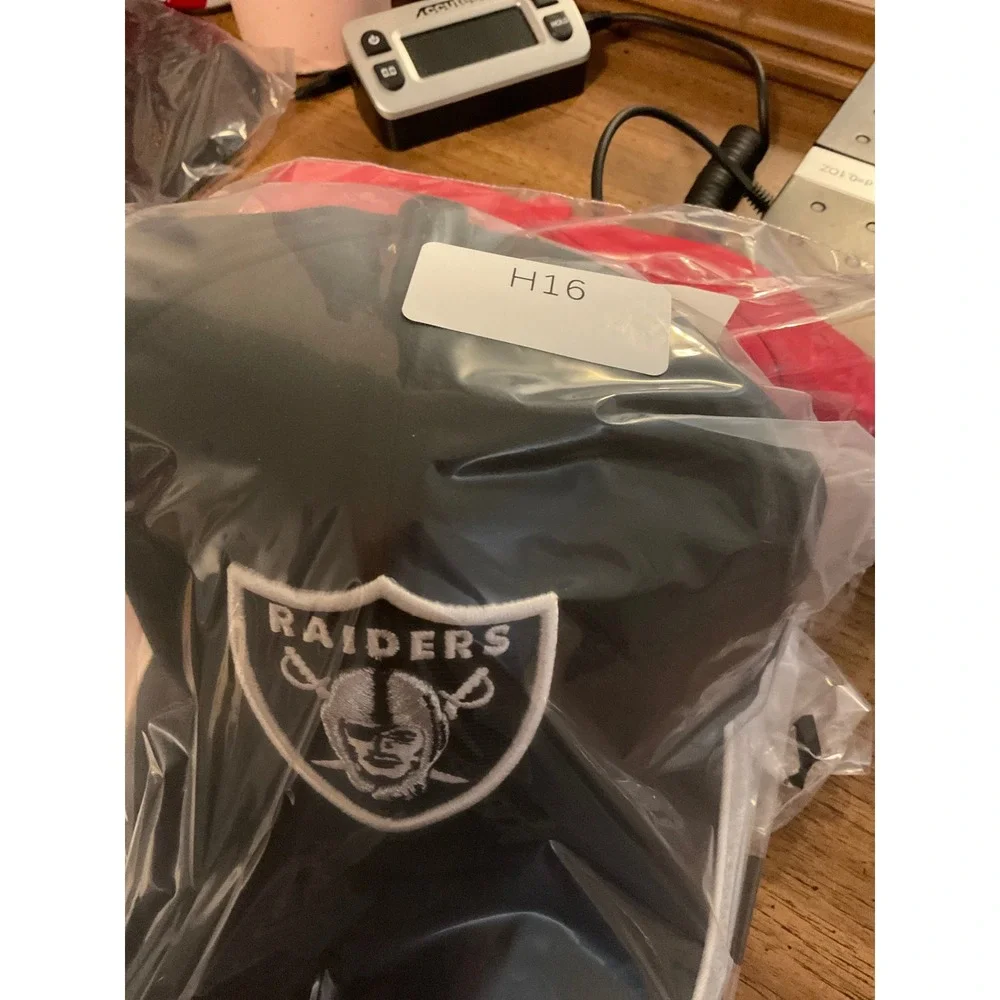 New Era Raiders Hat Mens S/M Black Excellent 39THIRTY NFL‎ Stretch Fit Cap